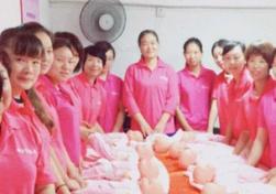 南寧月嫂哪家好？高薪月嫂的8大特質(zhì)！現(xiàn)在來(lái)南寧娘子軍學(xué)還不晚！